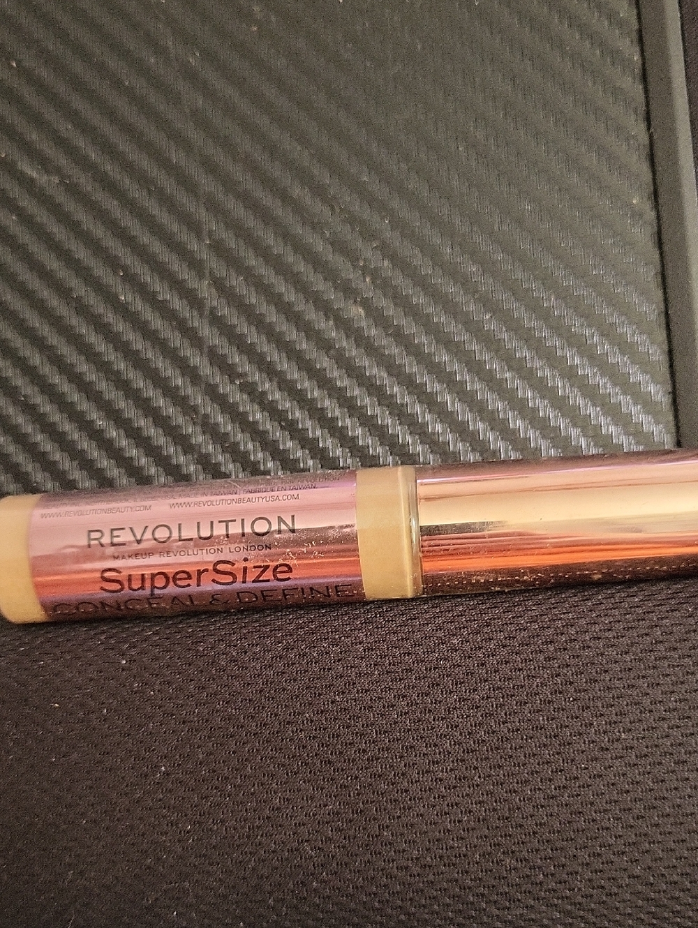 Revolution SuperSize Conceal & Define Concealer - C8